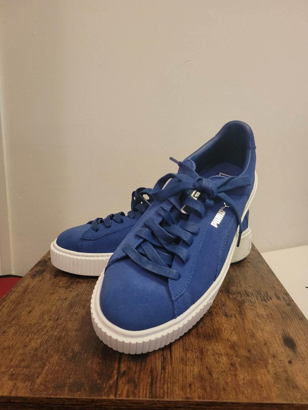 🆕 PUMA Suede Platform Peacoat Blue Sneakers - Size US 9